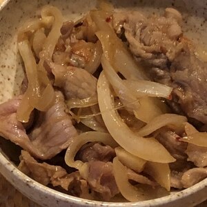 ご飯がすすむ☆豚肉とタマネギの焼肉のタレ炒め